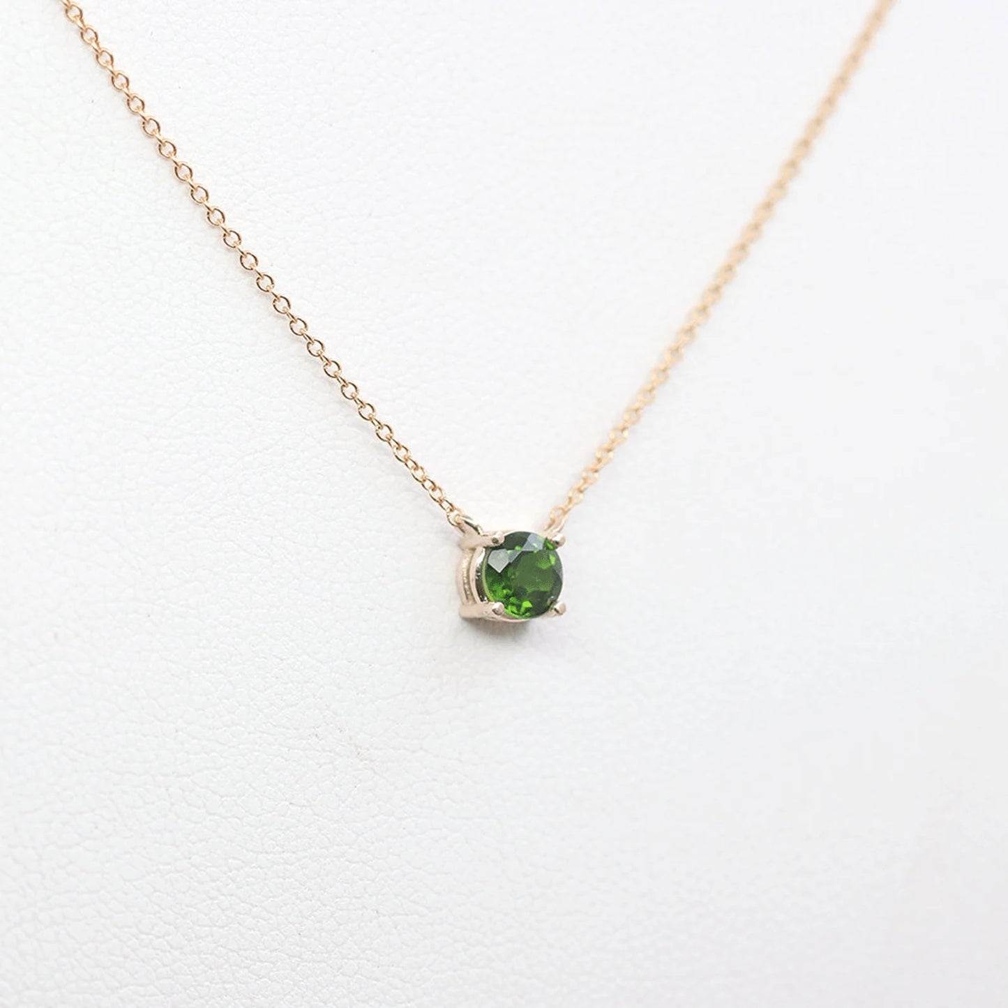 14K LAB EMERALD SOLITAIRE NECKLACE