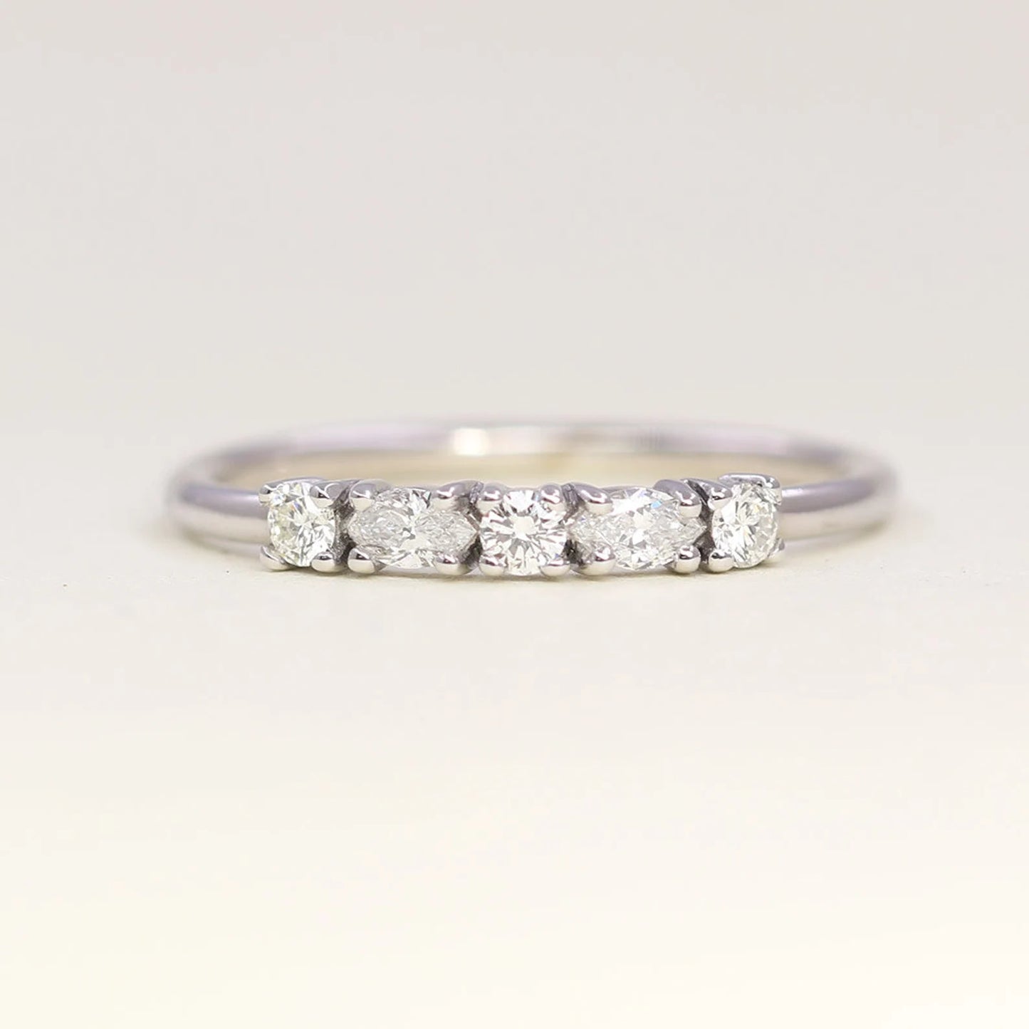 14K 0.24CT DIAMOND BAND