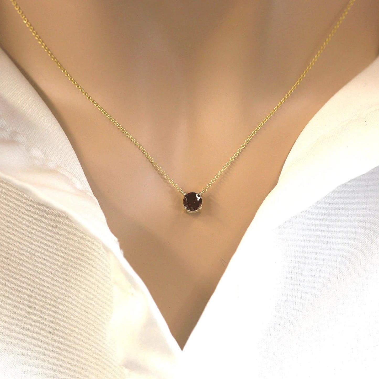 14K GARNET SOLITAIRE NECKLACE