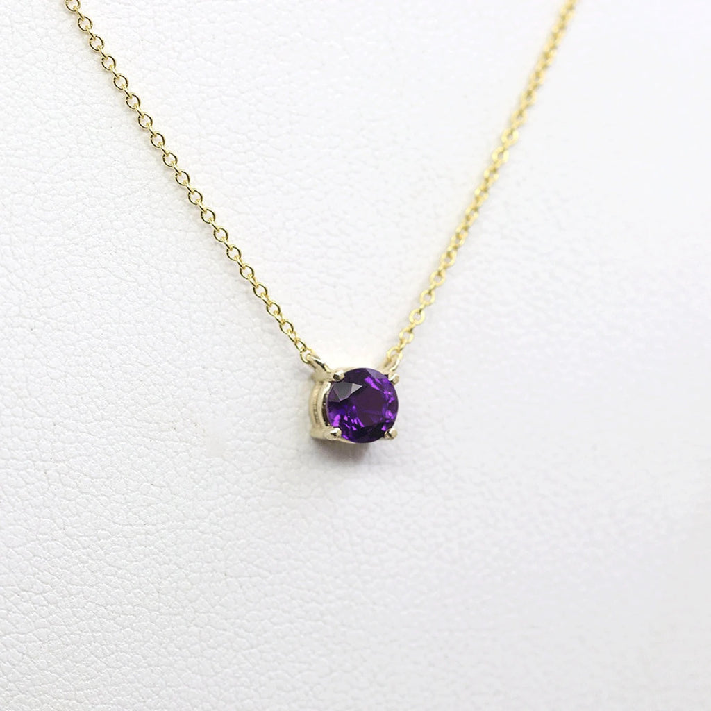 14K AMETHYST SOLITAIRE NECKLACE