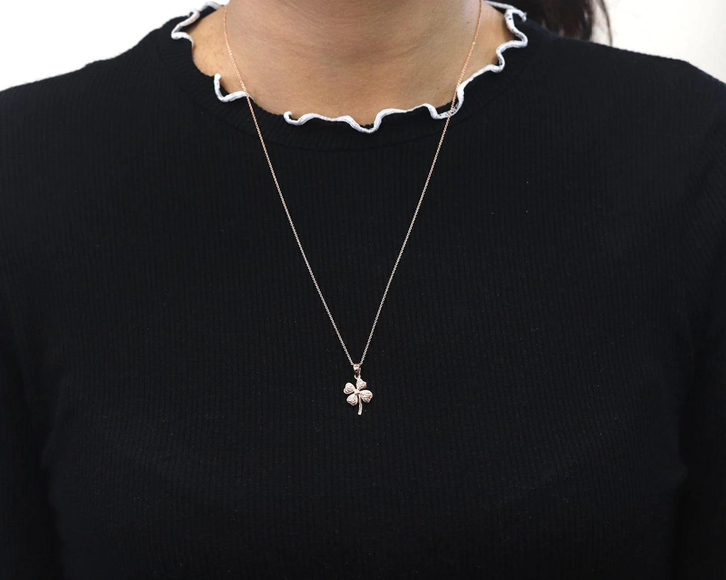 14K DIAMOND CLOVER NECKLACE