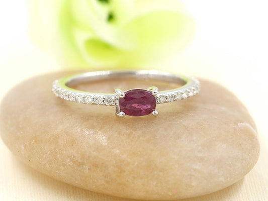 14K OVAL RUBY DIAMOND RING