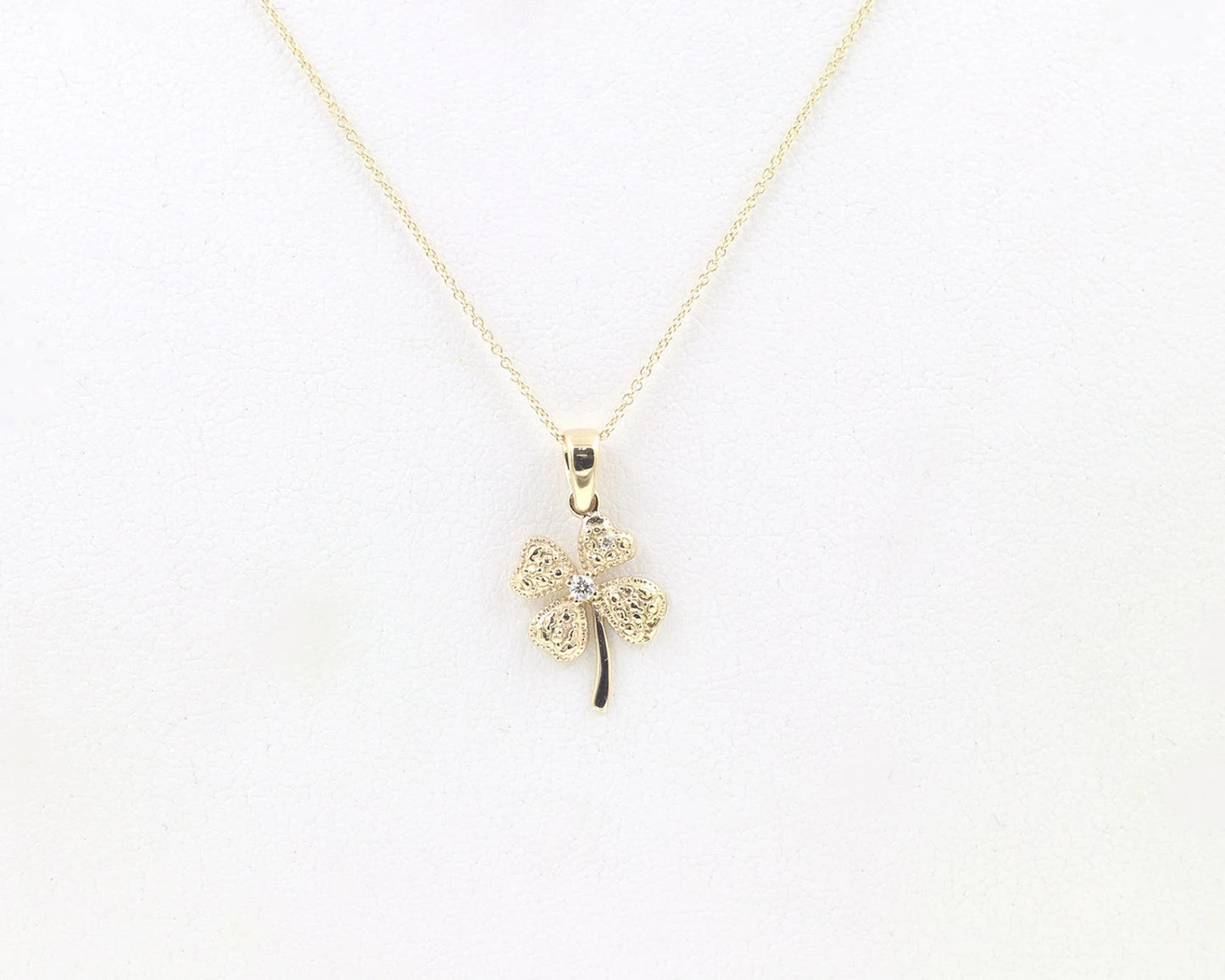 14K DIAMOND CLOVER NECKLACE