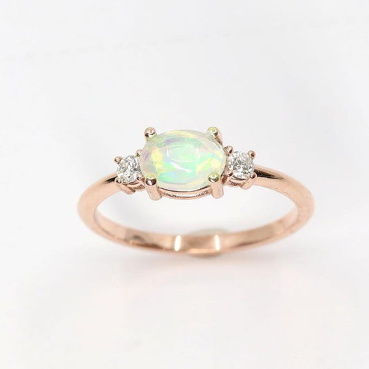 14K OVAL OPAL 0.10CT DIAMOND RING