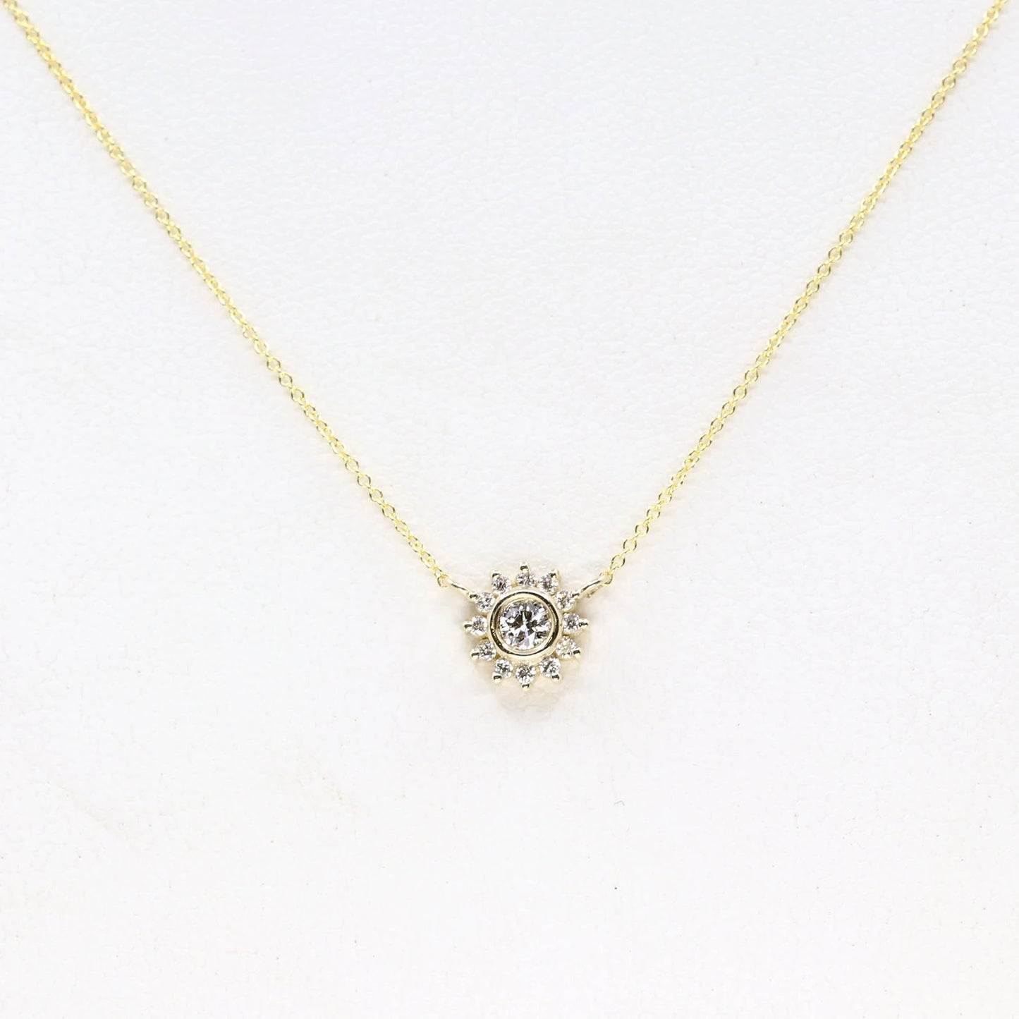 14K 0.25CT DIAMOND SUNFLOWER NECKLACE