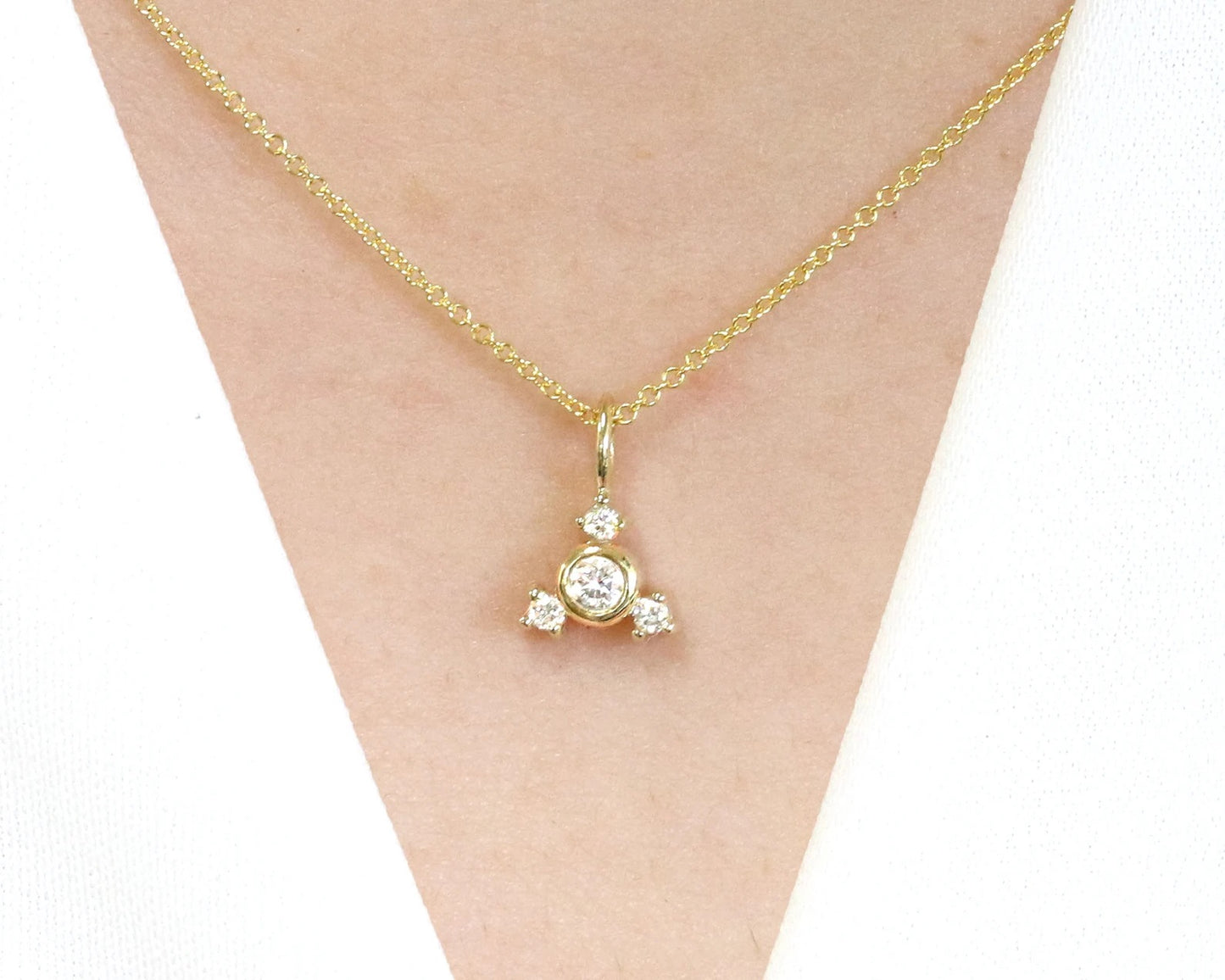 14K 0.10CT DIAMOND TINY NECKLACE