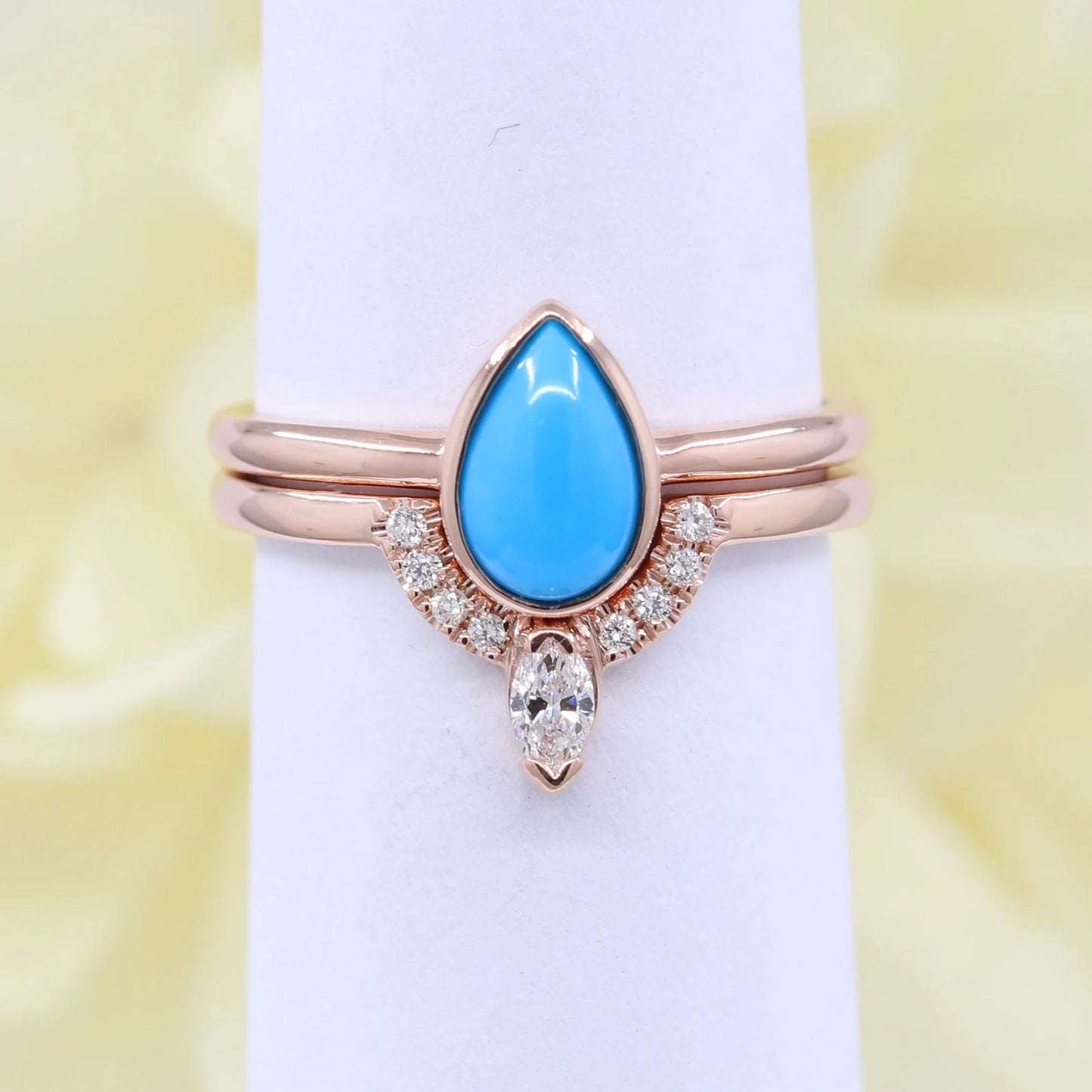 14K TURQUOISE BEZEL SOLITAIRE RING