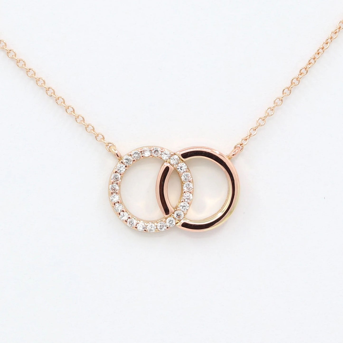 14K DIAMOND DOUBLE CIRCLE NECKLACE