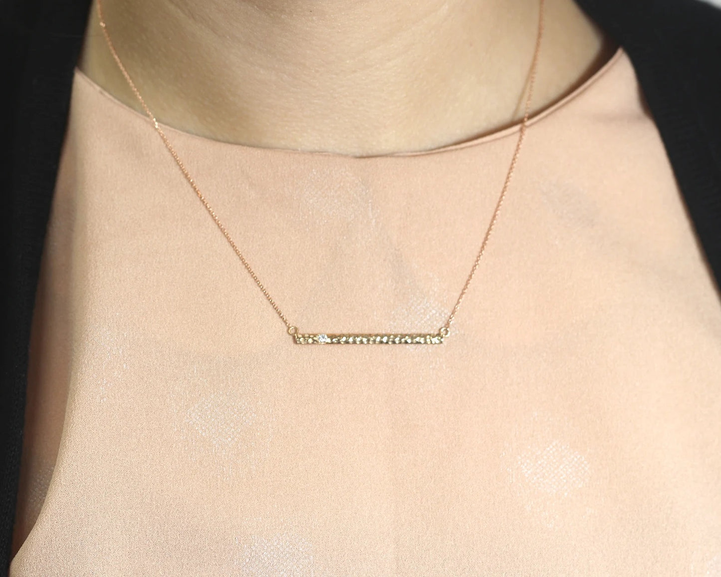 14K 1 DIAMOND HAMMERED BAR NECKLACE