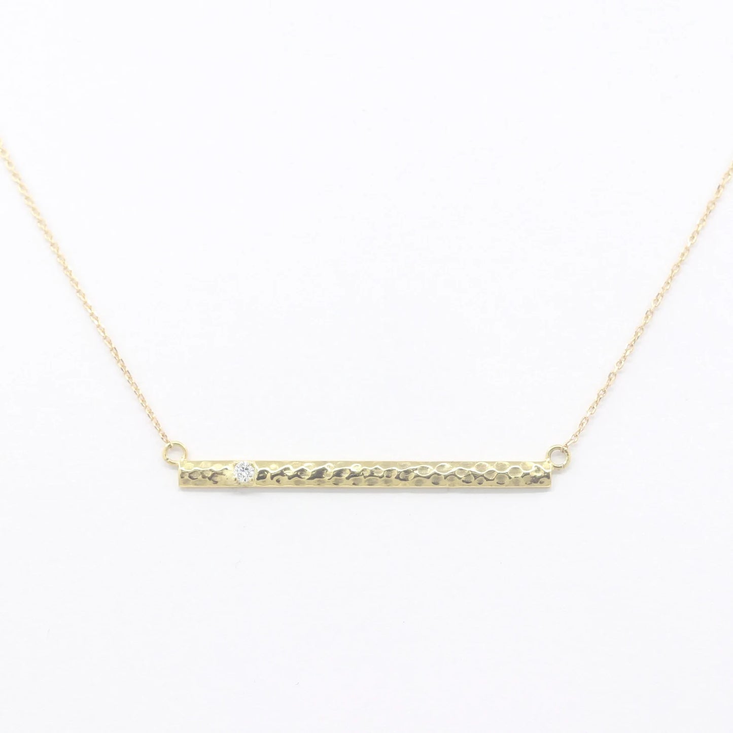 14K 1 DIAMOND HAMMERED BAR NECKLACE