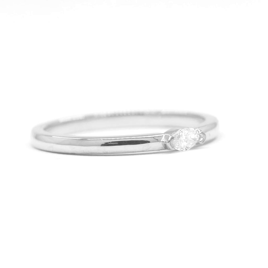 14K MARQUISE DIAMOND SOLITAIRE BAND