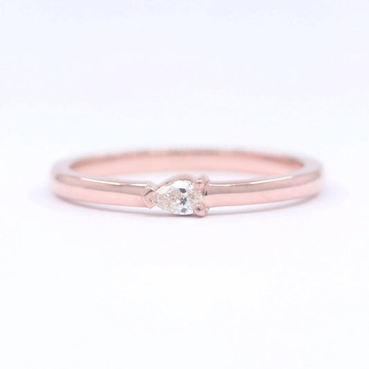 14K PEAR DIAMOND SOLITAIRE BAND