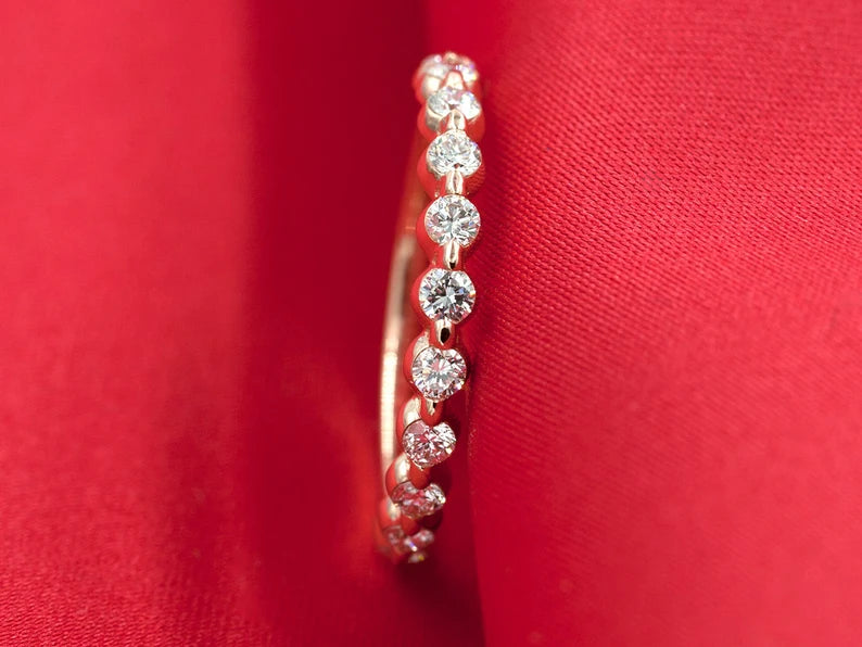 14K ROUND DIAMOND BEZEL BAND