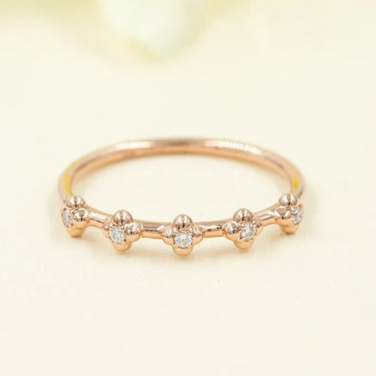 14K DIAMOND FLOWER BAND