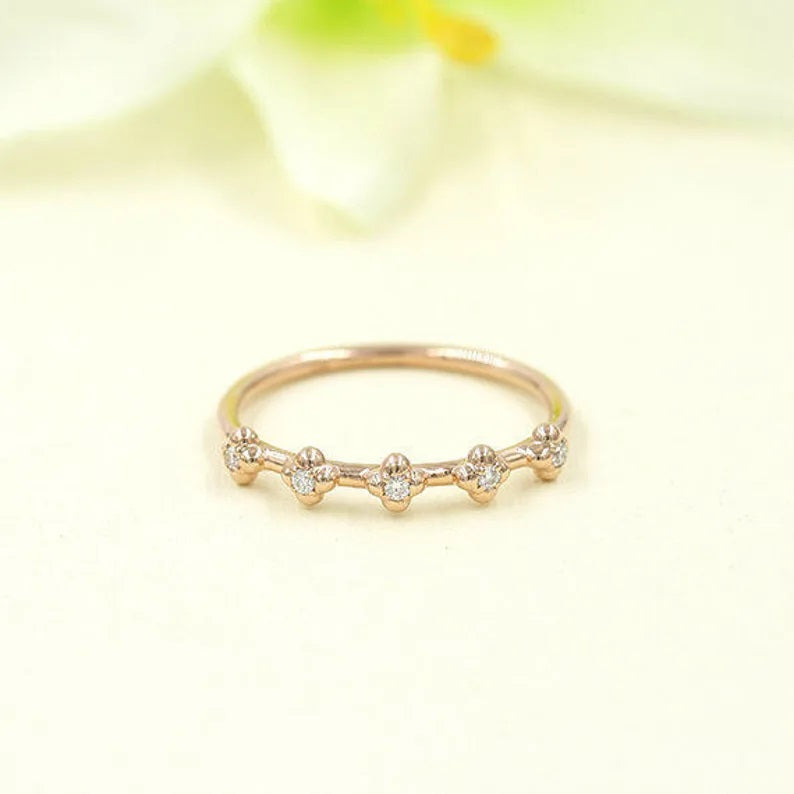 14K DIAMOND FLOWER BAND