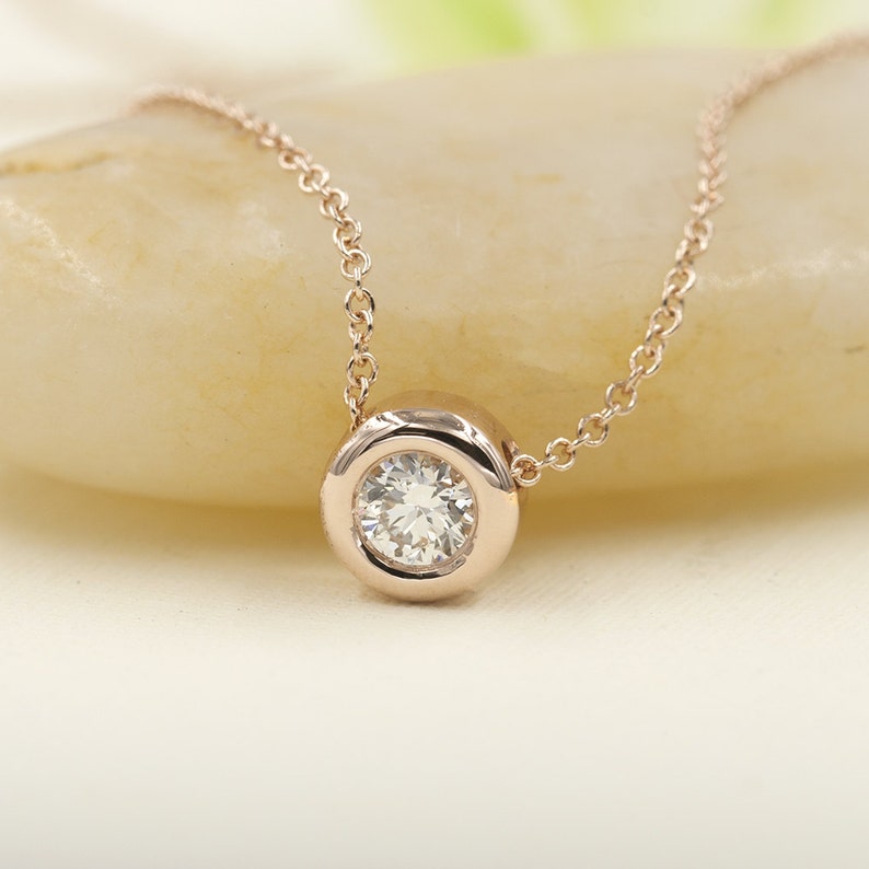 14K GOLD 0.20CT DIAMOND BEZEL NECKLACE