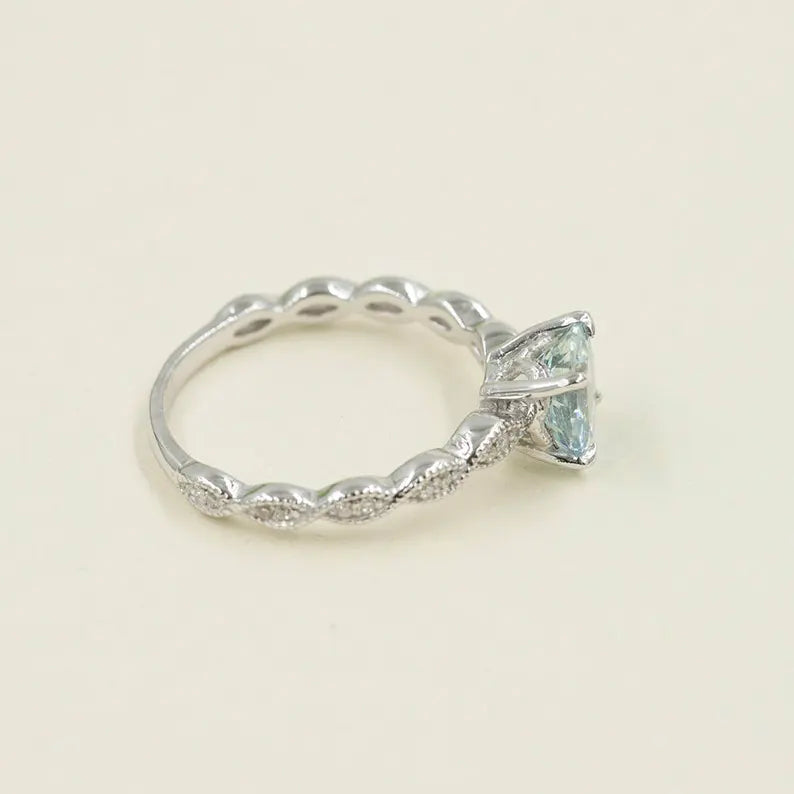 14K AQUAMARINE DIAMOND ART DECO RING