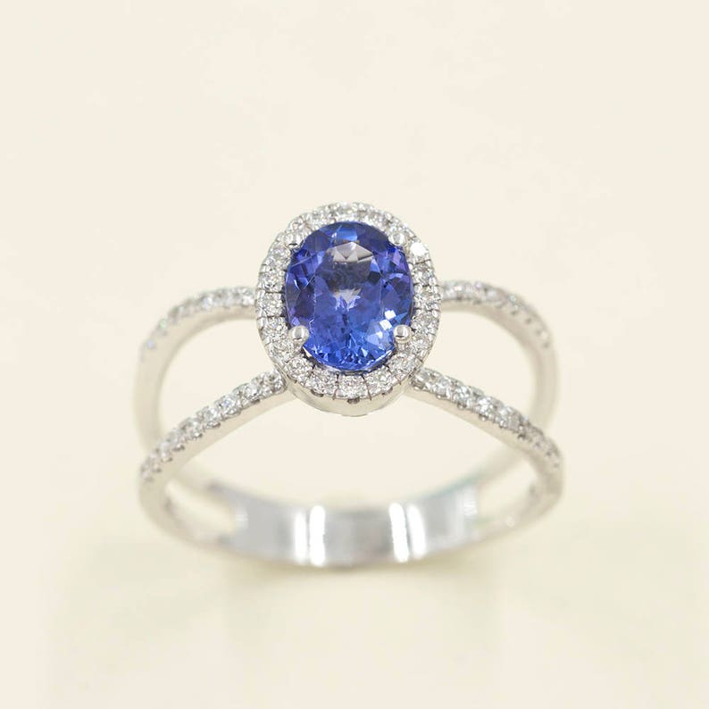 14K OVAL TANZANITE DIAMOND HALO DOUBLE BAND RING