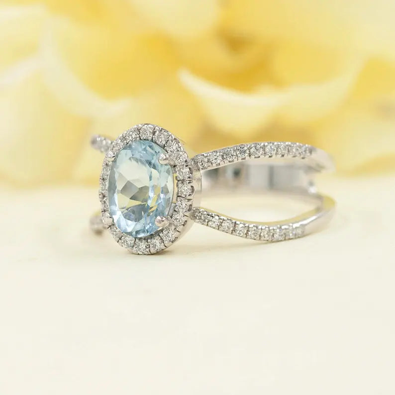 14K OVAL AQUAMARINE DIAMOND HALO DOUBLE BAND RING