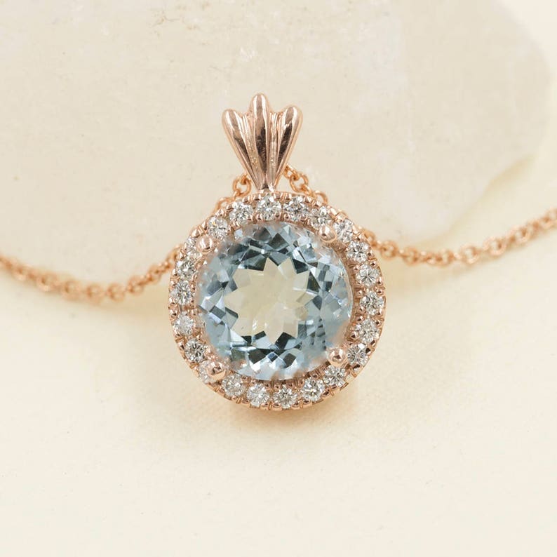 14K 2.3CT AQUAMARINE DIAMOND HALO NECKLACE