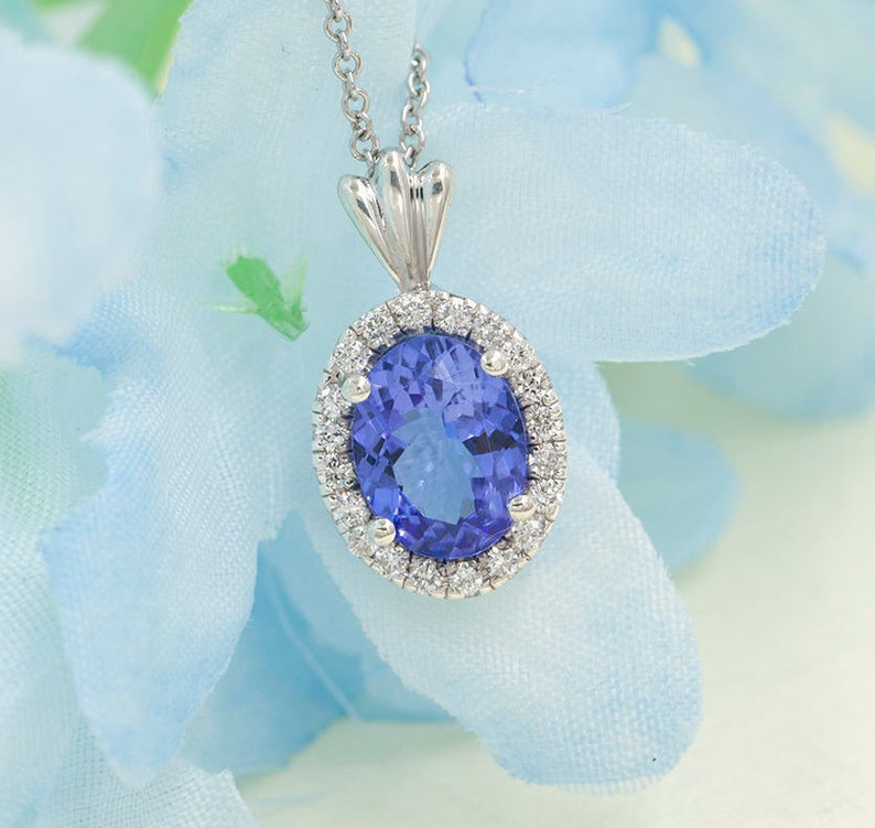 14K OVAL TANZANITE DIAMOND HALO NECKLACE