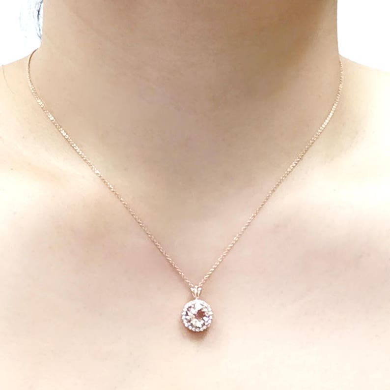 14K 2.3CT MORGANITE DIAMOND HALO NECKLACE