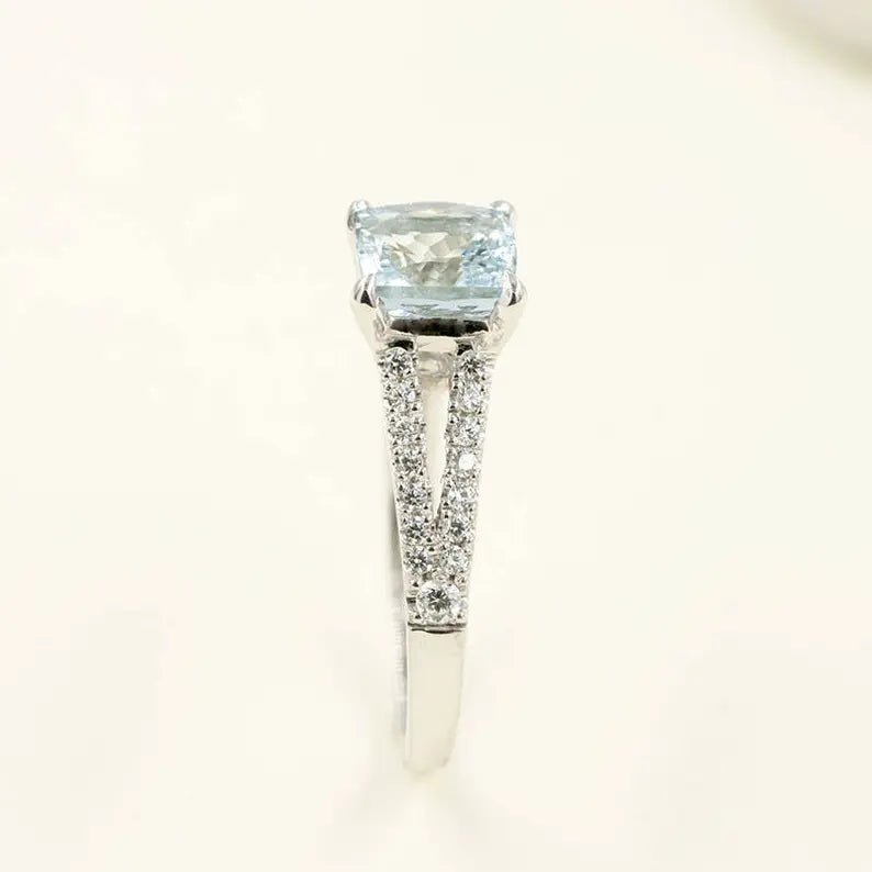 14K CUSHION AQUAMARINE DIAMOND RING