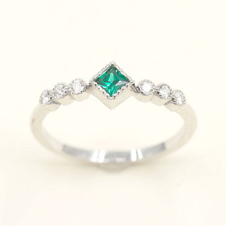 14K PRINCESS EMERALD DIAMOND RING