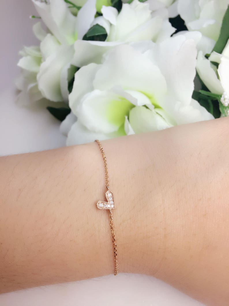 14K DIAMOND HEART BRACELET