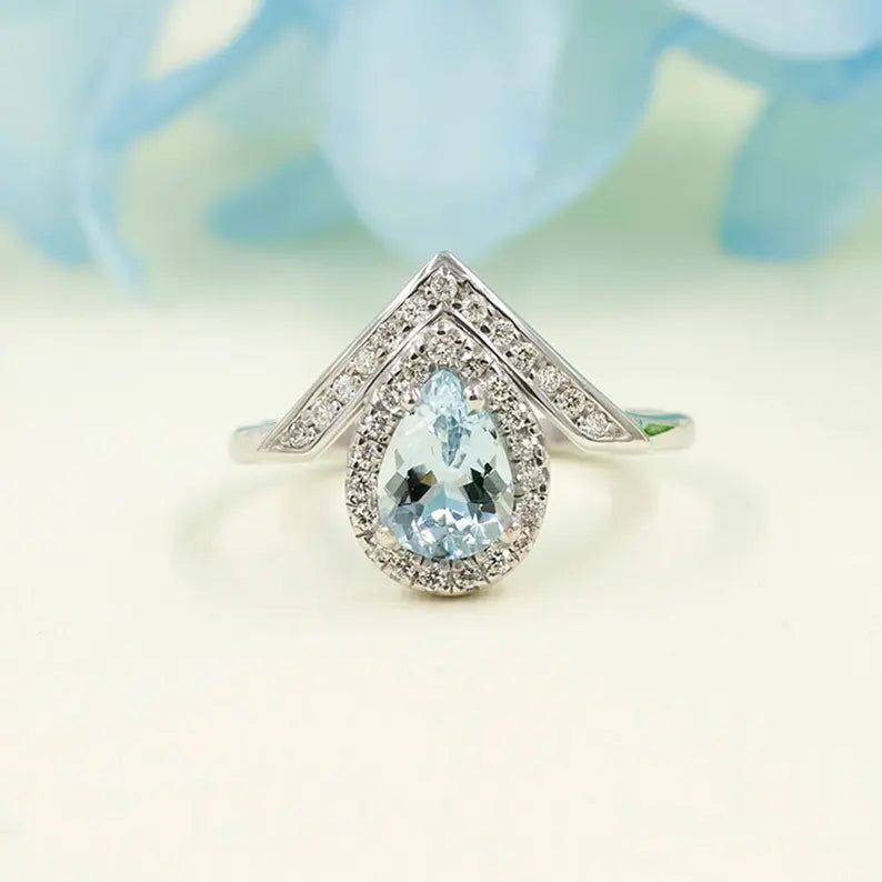 14K PEAR AQUAMARINE DIAMOND HALO V RING