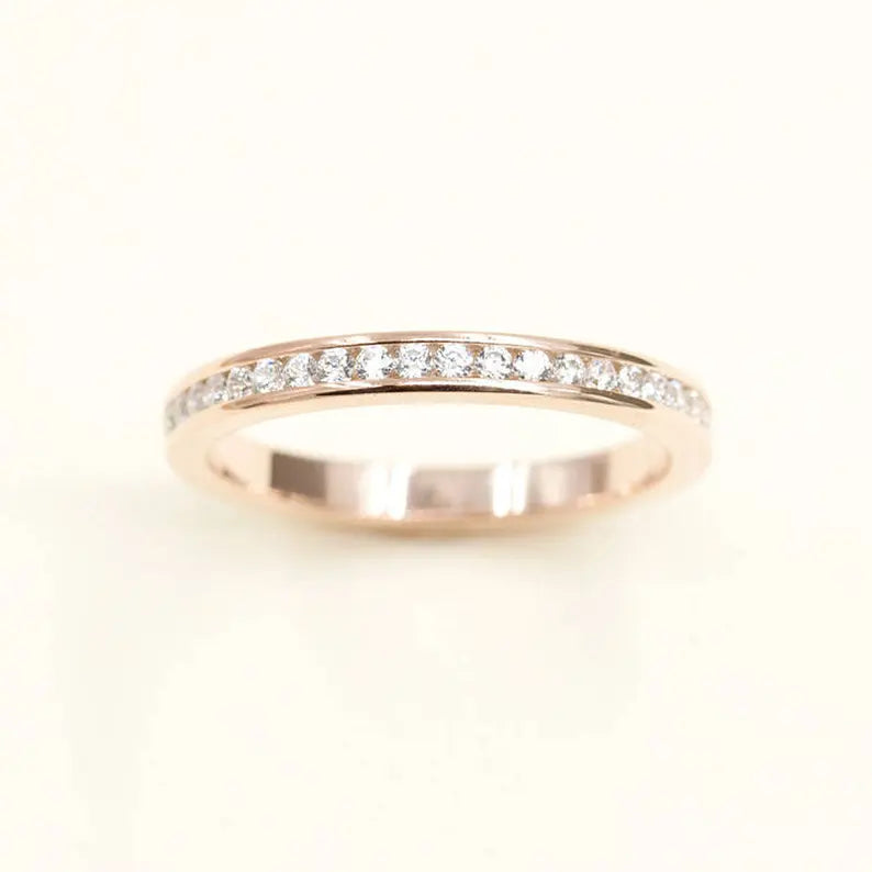 14K 0.24CT DIAMOND CHANNEL BAND