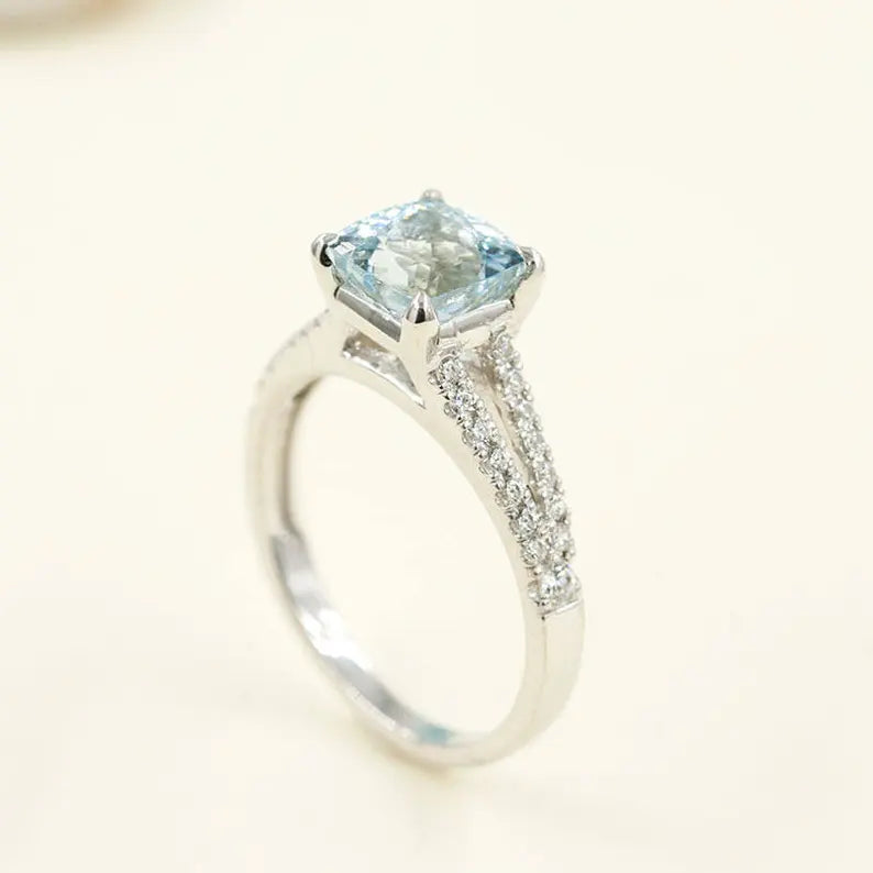 14K CUSHION AQUAMARINE DIAMOND RING