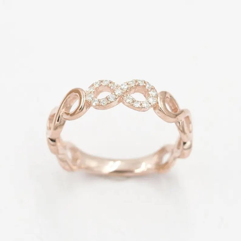 14K DIAMOND INFINITY BAND