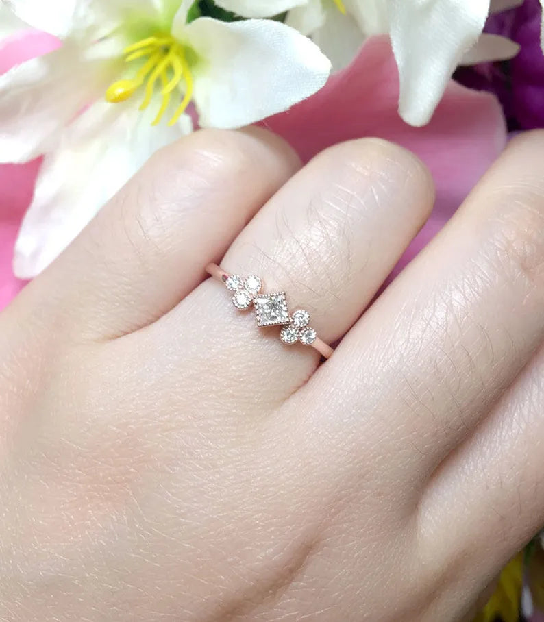 14K PRINCESS CUT DIAMOND CLUSTER RING