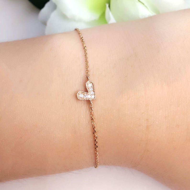 14K DIAMOND HEART BRACELET