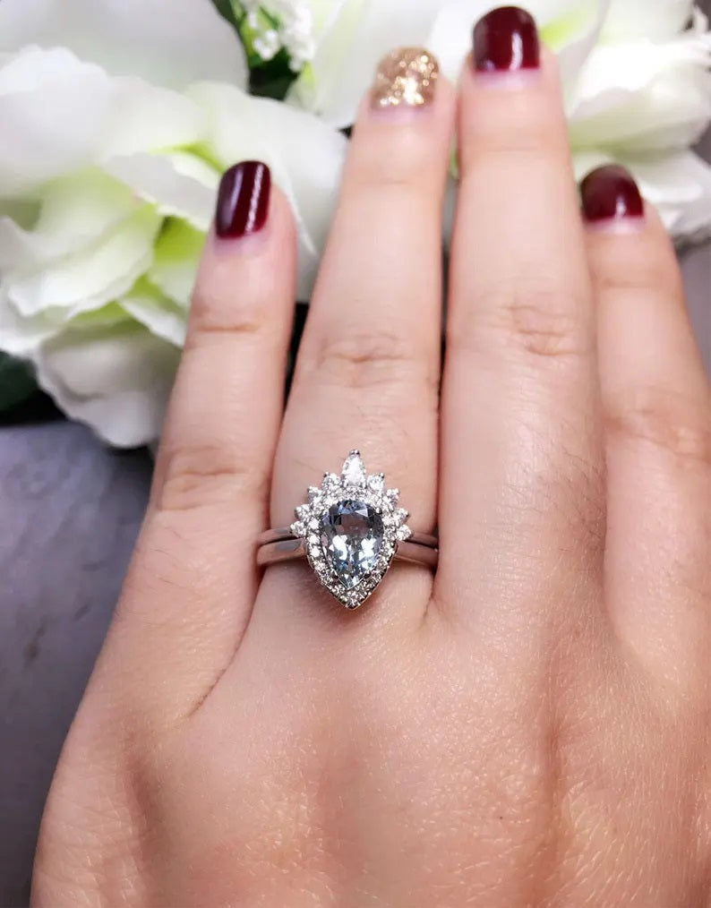 14K PEAR AQUAMARINE DIAMOND HALO ENGAGEMENT RING