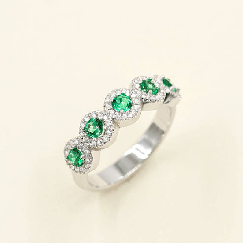 14K EMERALD 0.27CT DIAMOND HALO BAND