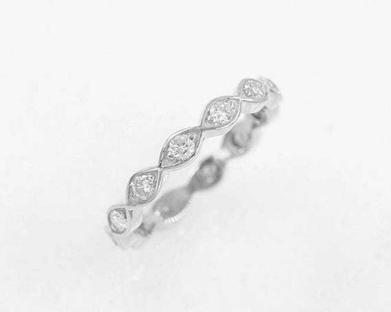 14K DIAMOND MARQUISE SHAPE ART DECO BAND