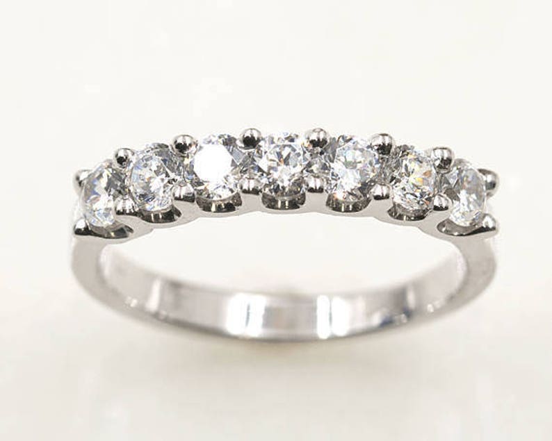 14K 0.65CT DIAMOND BAND