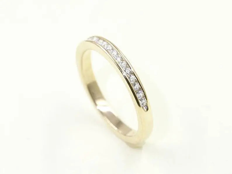 14K 0.28CT DIAMOND CHANNEL BAND