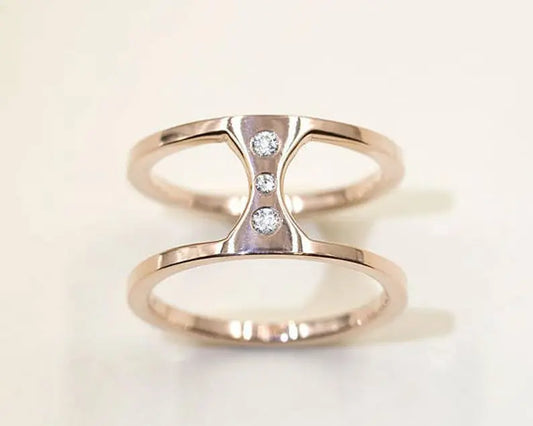 14K 3 DIAMOND GUARD RING