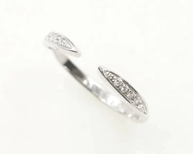 14K 0.10CT DIAMOND POINTED OPEN BAND