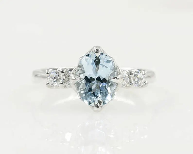 14K OVAL AQUAMARINE DIAMOND RING