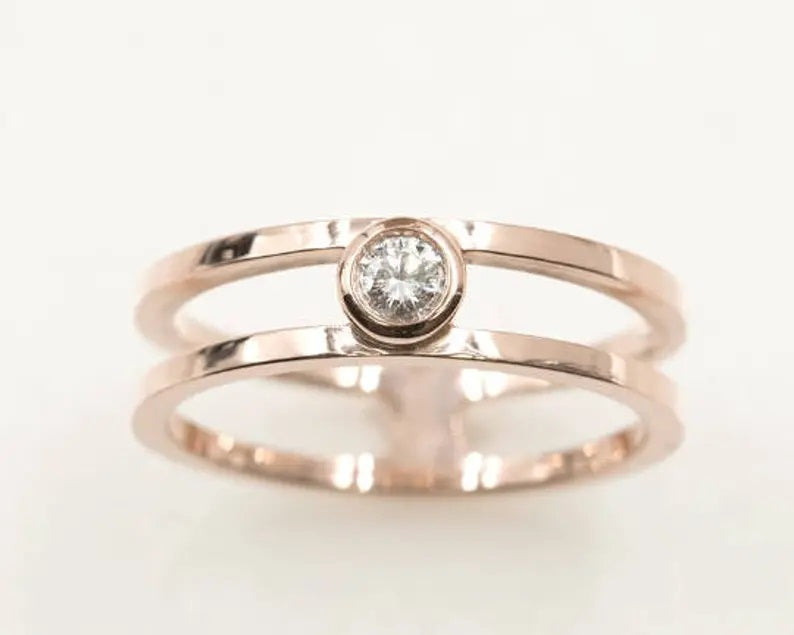 14K DIAMOND BEZEL GUARD RING