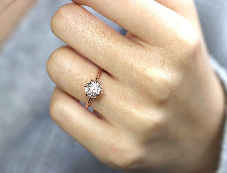 14K MORGANITE SOLITAIRE RING