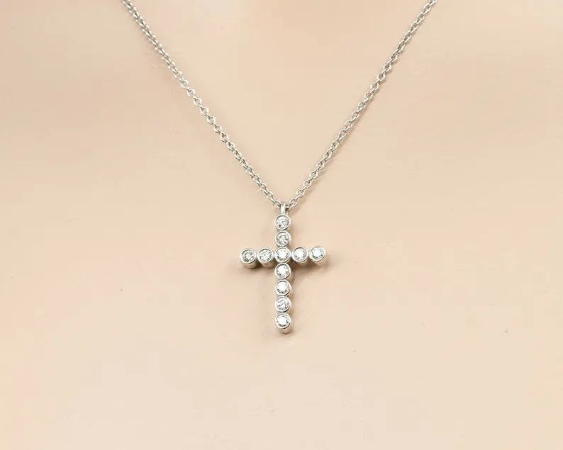 14K 0.24CT DIAMOND CROSS NECKLACE