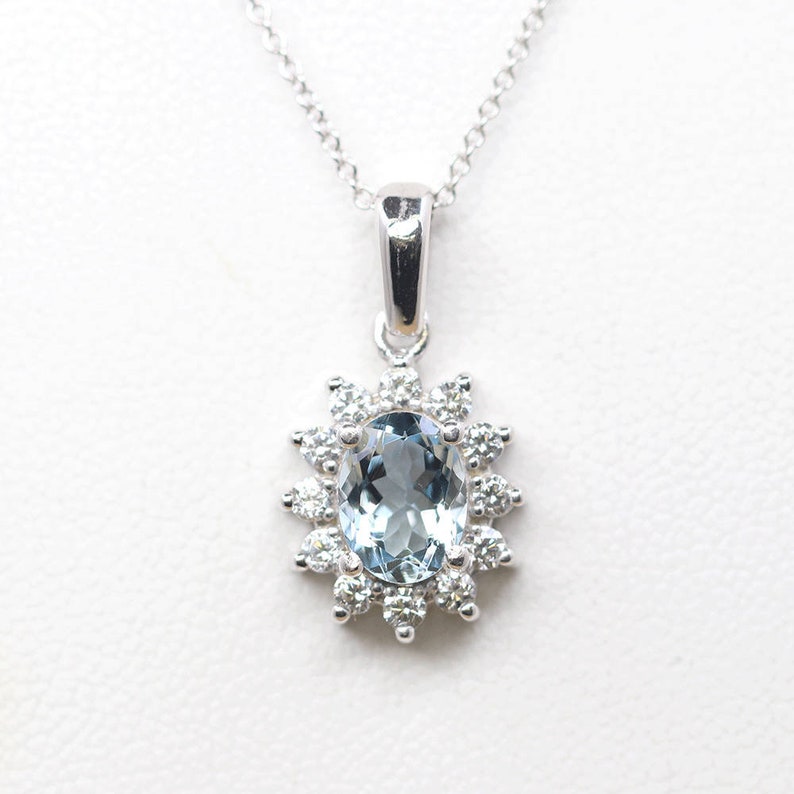 14K AQUAMARINE DIAMOND SUNFLOWER NECKLACE