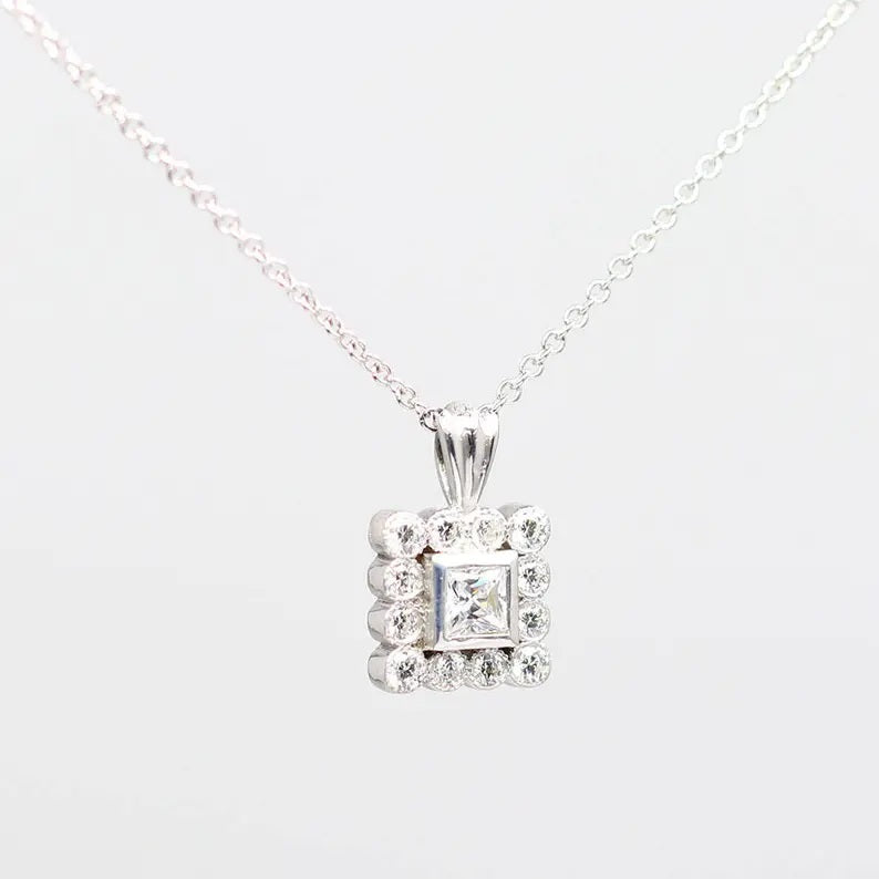 14K PRINCESS CUT SQUARE DIAMOND NECKLACE