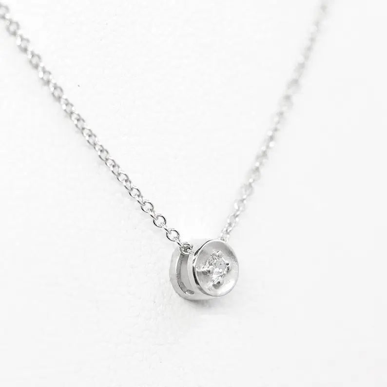 14K 1 DIAMOND TINY CIRCLE NECKLACE