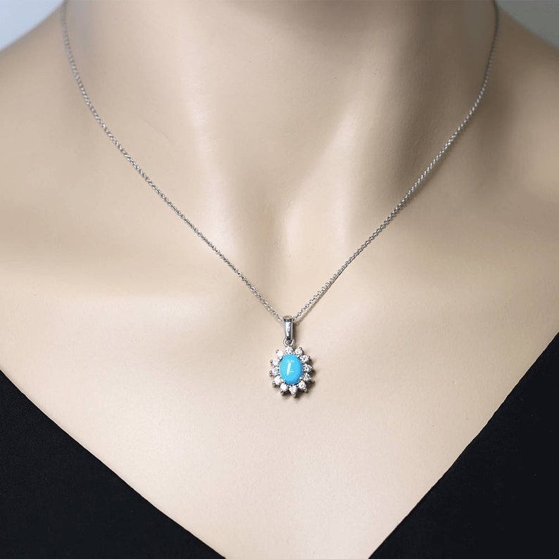 14K TURQUOISE DIAMOND SUNFLOWER NECKLACE